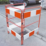 PEDESTRIAN FENCING / CHAPTER 8